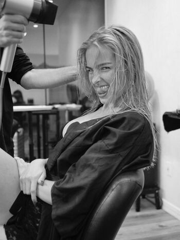 🔥 Addison rae  page leaked private photo uncensored full