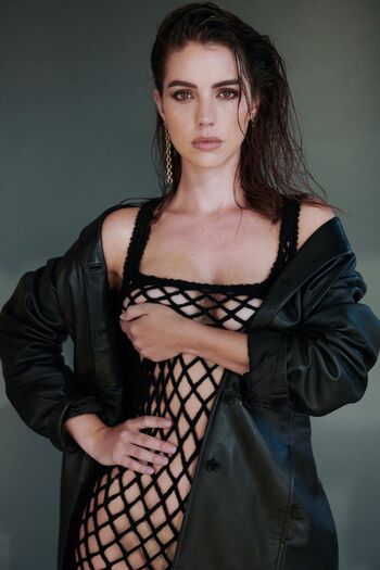 🔥 Adelaide kane leaked private photo uncensored full