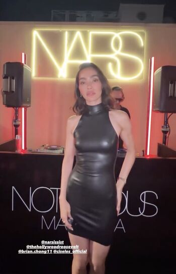 🔥 Adrianne ho leaked private photo uncensored full