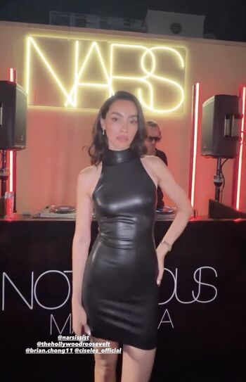 🔥 Adrianne ho leaked private photo uncensored full