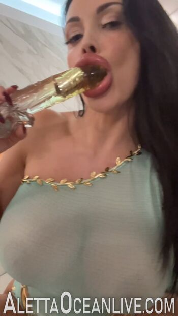 🔥 Aletta ocean  page leaked private photo uncensored full