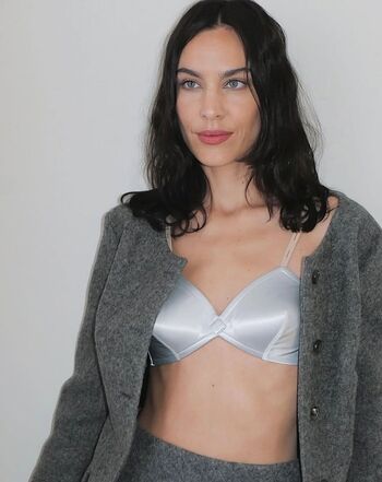 🔥 Alexa chung page leaked private photo uncensored full