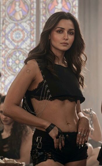 🔥 Alia bhatt leaked private photo uncensored full