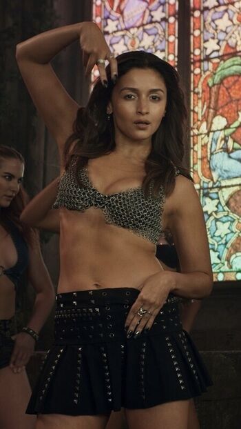 🔥 Alia bhatt leaked private photo uncensored full