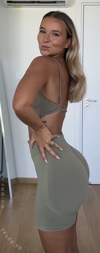 🔥 Alina wachinger  page leaked private photo uncensored full