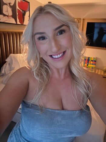 🔥 Alyssa frysinger leaked private photo uncensored full