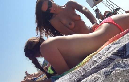 🔥 Amateur voyeur page leaked private photo uncensored full