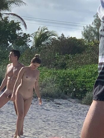 🔥 Amateur voyeur leaked private photo uncensored full