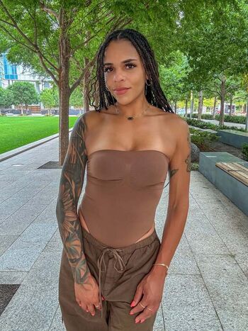 🔥 Amber reacts page leaked private photo uncensored full