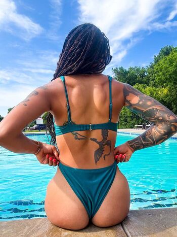🔥 Amber reacts leaked private photo uncensored full