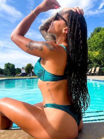 🔥 Amber reacts leaked private photo uncensored full