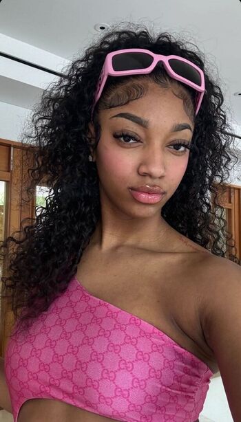 🔥 Angel reese page leaked private photo uncensored full
