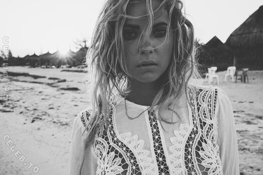 🔥 Ashley benson leaked private photo uncensored full