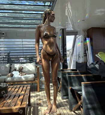 🔥 Bella hadid  page leaked private photo uncensored full