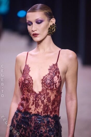 🔥 Bella hadid  page leaked private photo uncensored full