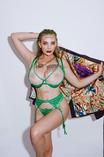 🔥 Beth lily  page leaked private photo uncensored full