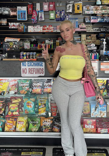 🔥 Bhad bhabie  page leaked private photo uncensored full