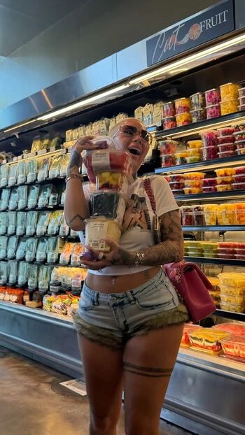 🔥 Bhad bhabie  page leaked private photo uncensored full