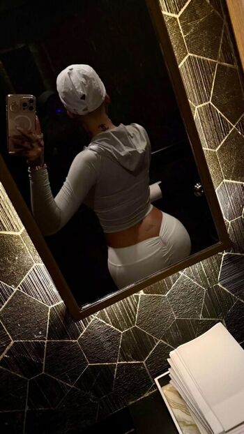🔥 Bhad bhabie  page leaked private photo uncensored full