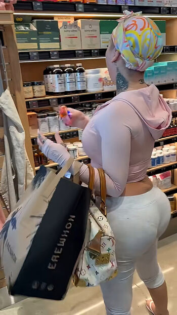 🔥 Bhad bhabie  page leaked private photo uncensored full