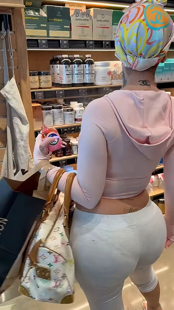 🔥 Bhad bhabie  page leaked private photo uncensored full