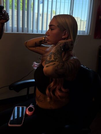 🔥 Bhad bhabie  page leaked private photo uncensored full