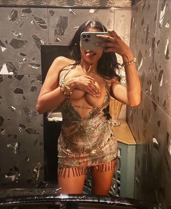 🔥 Bollywoodtrapqueen page leaked private photo uncensored full