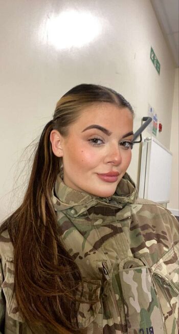 🔥 British military women leaked private photo uncensored full