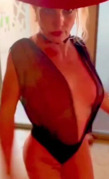 🔥 Britney spears leaked private photo uncensored full