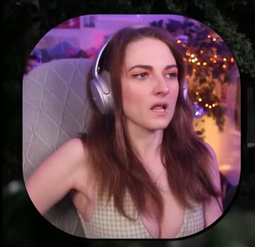 🔥 Caitlin marie reacts page leaked private photo uncensored full