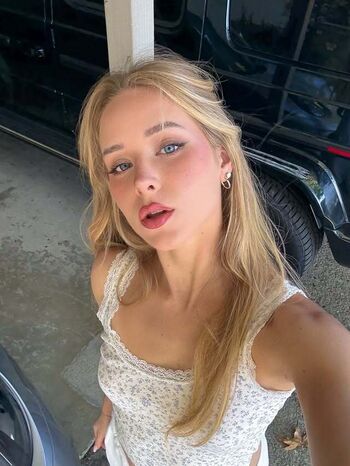 🔥 Caroline zalog  page leaked private photo uncensored full