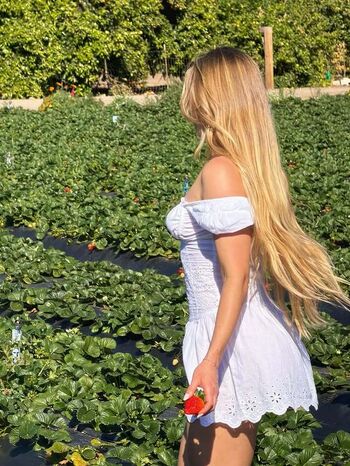 🔥 Caroline zalog  page leaked private photo uncensored full