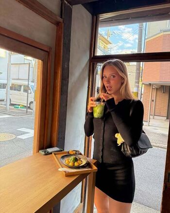 🔥 Caroline zalog  page leaked private photo uncensored full