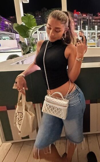🔥 Chantel jeffries  page leaked private photo uncensored full