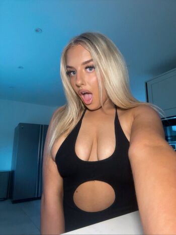 🔥 Cocotheslvtxx leaked private photo uncensored full