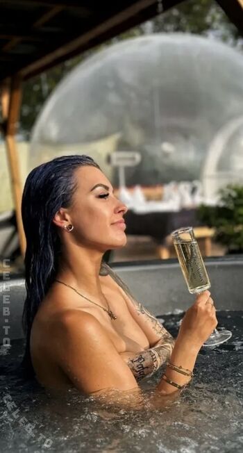 🔥 Crx lady leaked private photo uncensored full