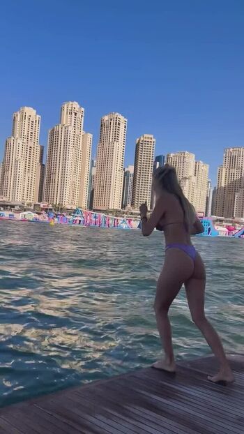 🔥 Crystallandysh page leaked private photo uncensored full