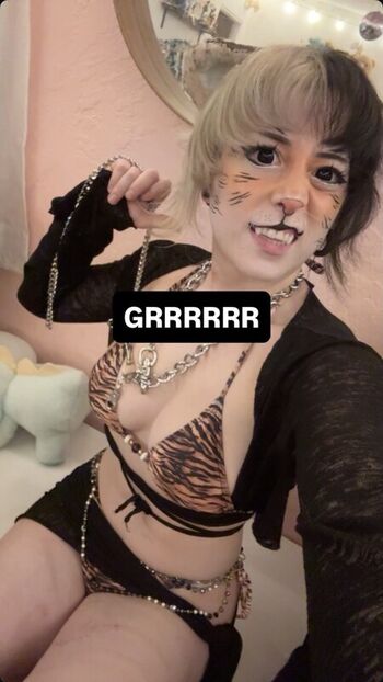 🔥 Cubecosplay leaked private photo uncensored full