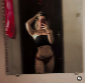 🔥 Dani bluee  page leaked private photo uncensored full