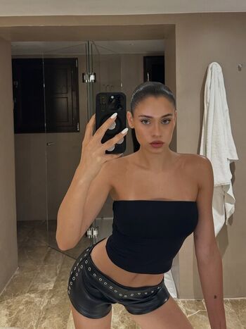 🔥 Daniela melchior  page leaked private photo uncensored full