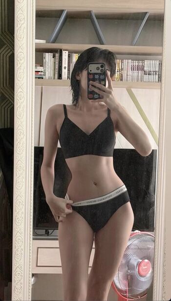 🔥 Darinn chan leaked private photo uncensored full