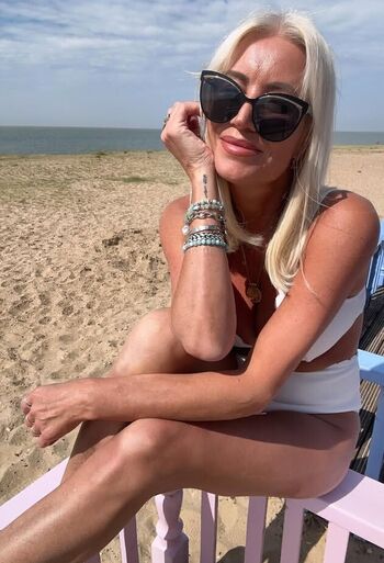 🔥 Denise van outen page leaked private photo uncensored full