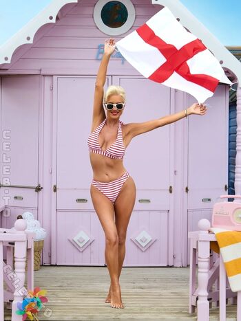 🔥 Denise van outen page leaked private photo uncensored full