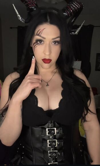 🔥 Devilkissgigi page leaked private photo uncensored full