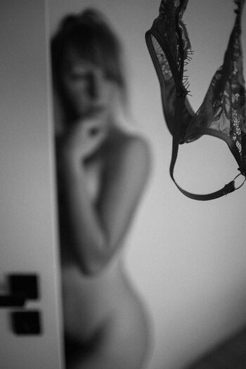 🔥 Doris sensual leaked private photo uncensored full