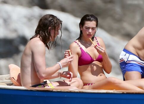 🔥 Dua lipa  page leaked private photo uncensored full