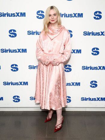 🔥 Elle fanning page leaked private photo uncensored full