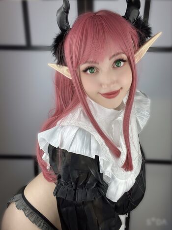 🔥 Ellychan leaked private photo uncensored full