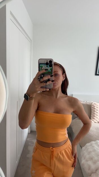 🔥 Elz the witch  page leaked private photo uncensored full