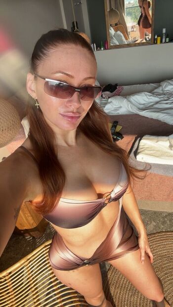 🔥 Elz the witch  page leaked private photo uncensored full